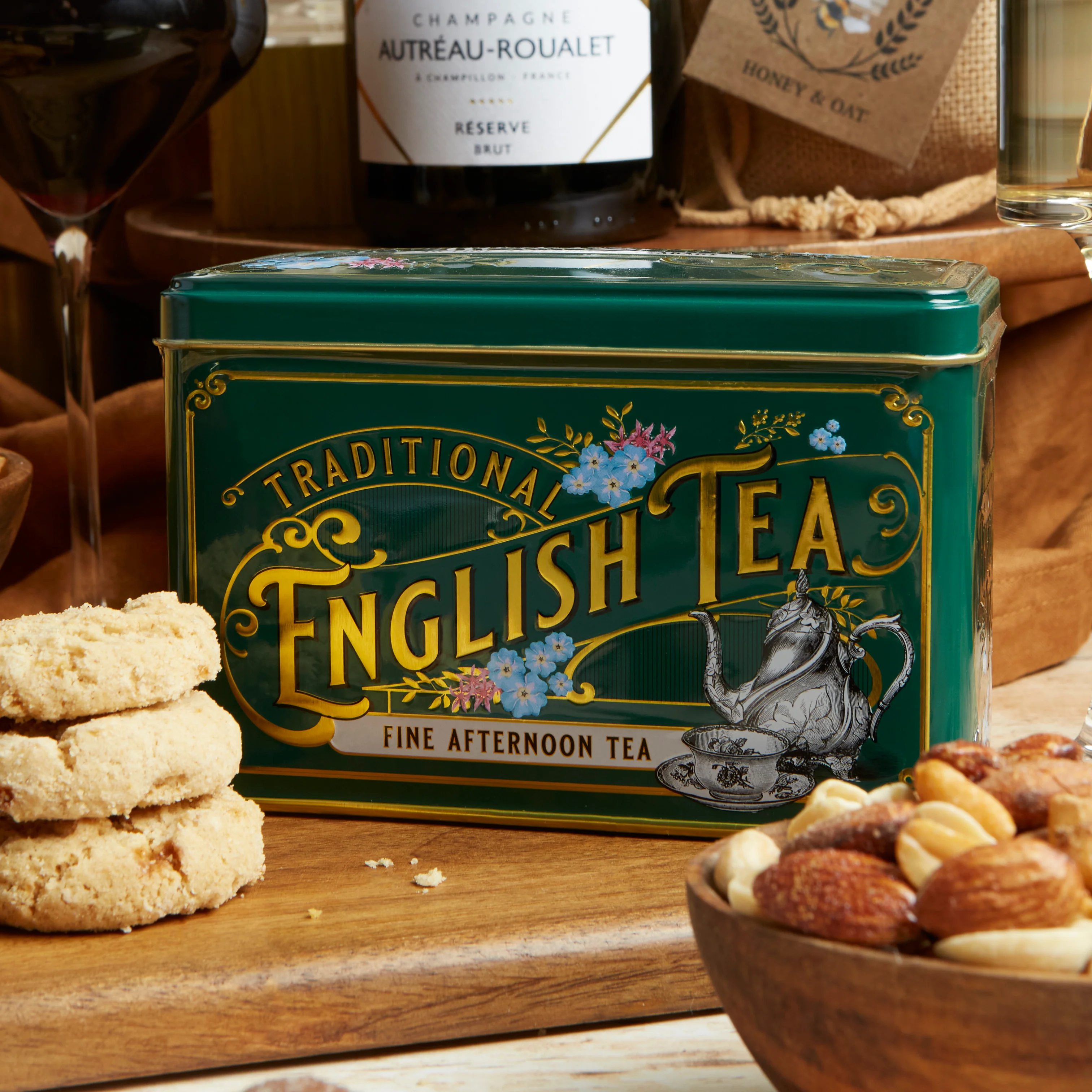 The Prestige Food and Wine Hamper - Image 13
