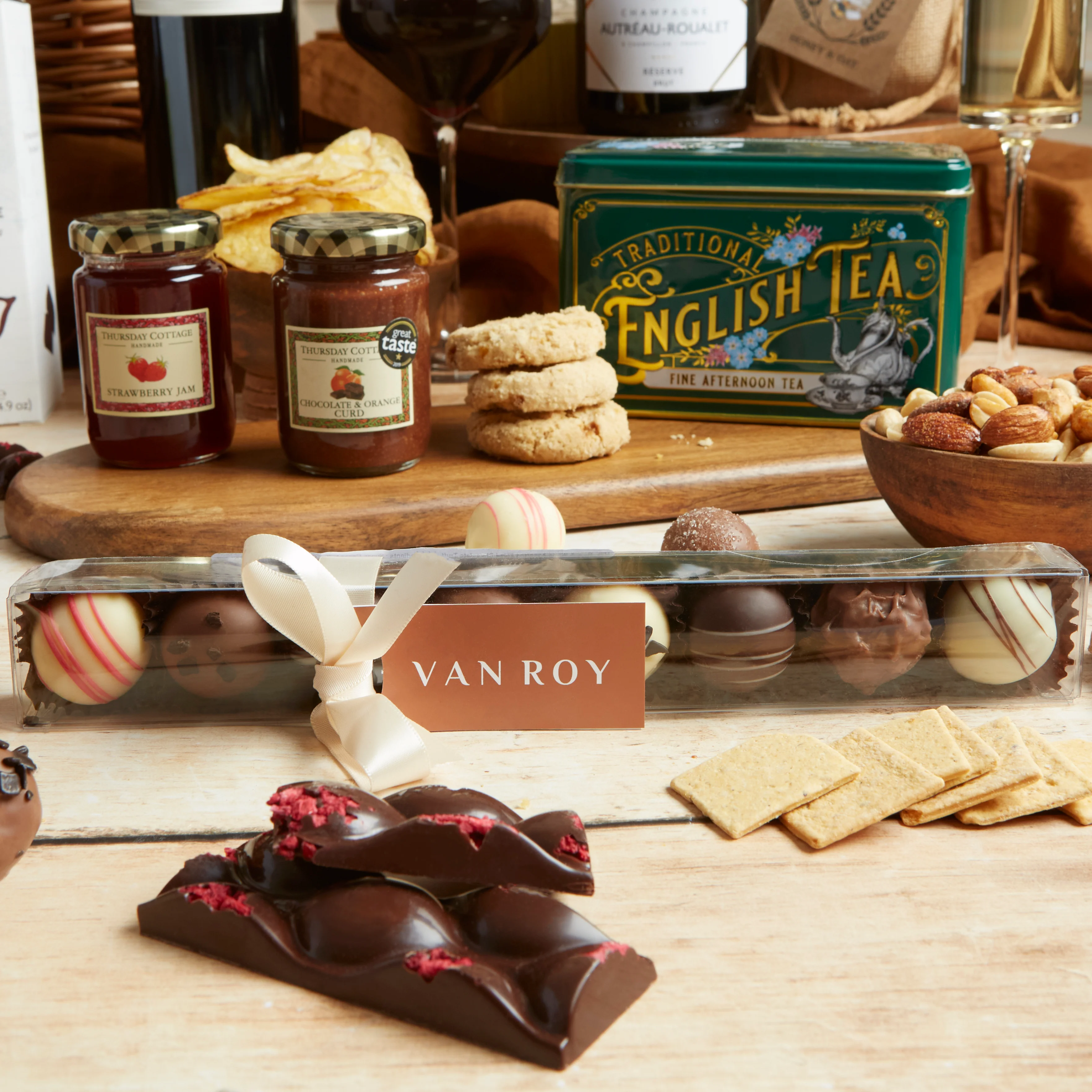 The Prestige Food and Wine Hamper - Image 5